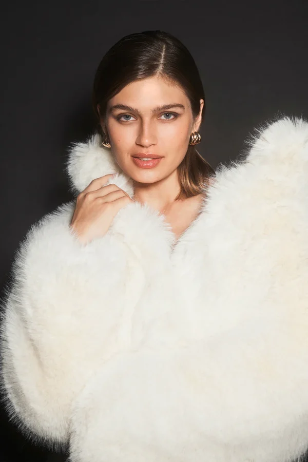 Opulent Faux Fur Cropped Jacket - Ivory