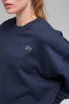 Accolade Crew Neck Pullover – Navy