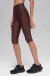 16 High-Waist Airlift Capri – Brownstone